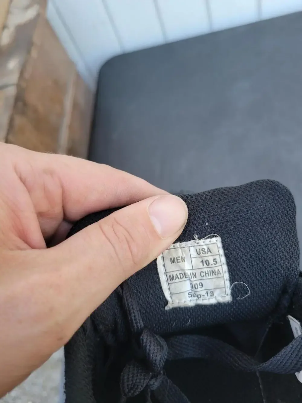 AIRWALK brand item